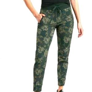 NWT Athleta North Trekkie Printed Joggers  Sz 2